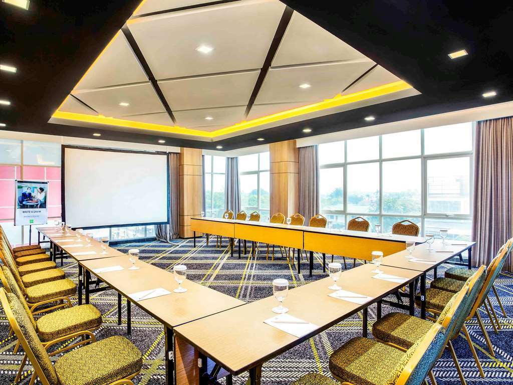 Ibis Styles Bekasi Jatibening Hotell Bekvämligheter bild